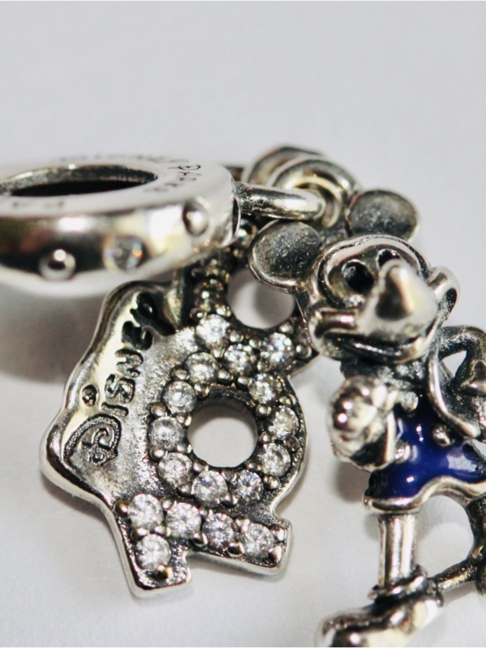 Pandora Disney Parks Disney100 Minnie Mouse Dangle Charm 793075C01 New in Box